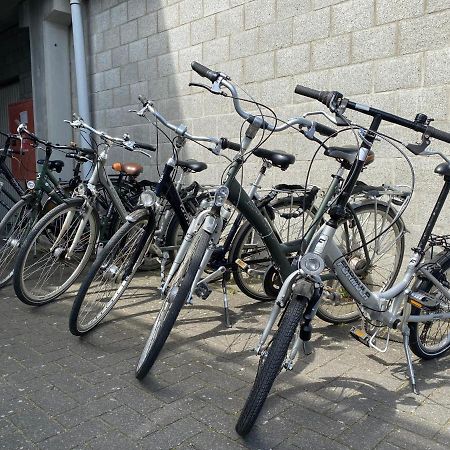 Logies-M Comfort Studios Inc Bikes B&B Oostende Bagian luar foto