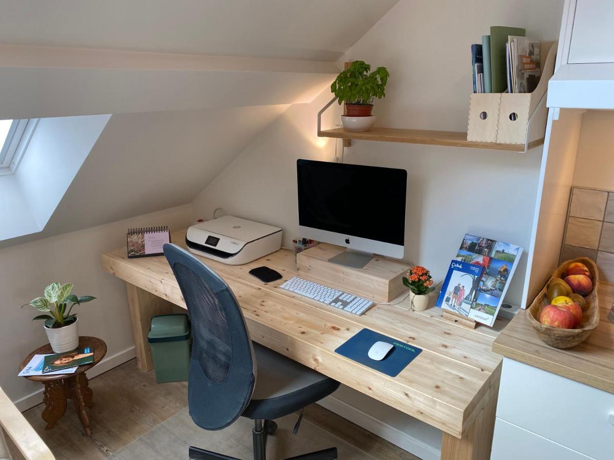 Logies-M Comfort Studios Inc Bikes B&B Oostende Bagian luar foto