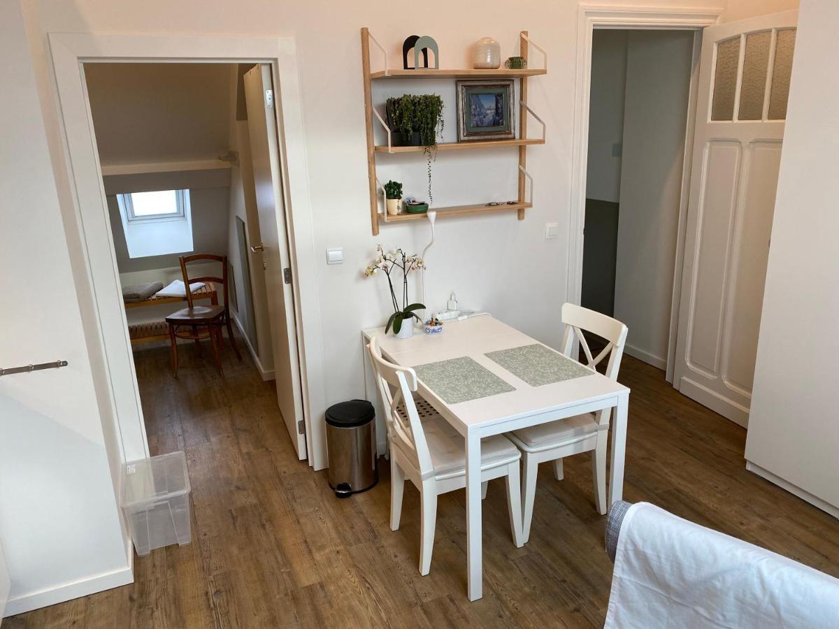 Logies-M Comfort Studios Inc Bikes B&B Oostende Bagian luar foto