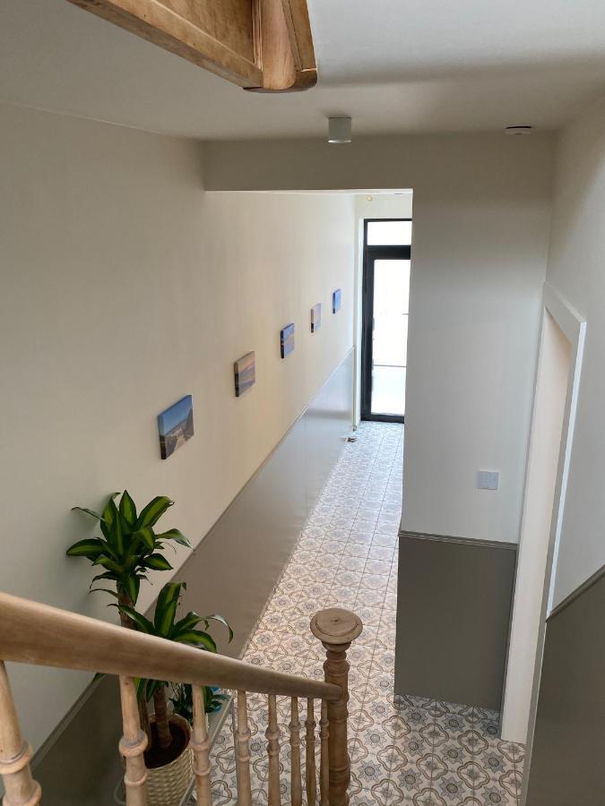 Logies-M Comfort Studios Inc Bikes B&B Oostende Bagian luar foto