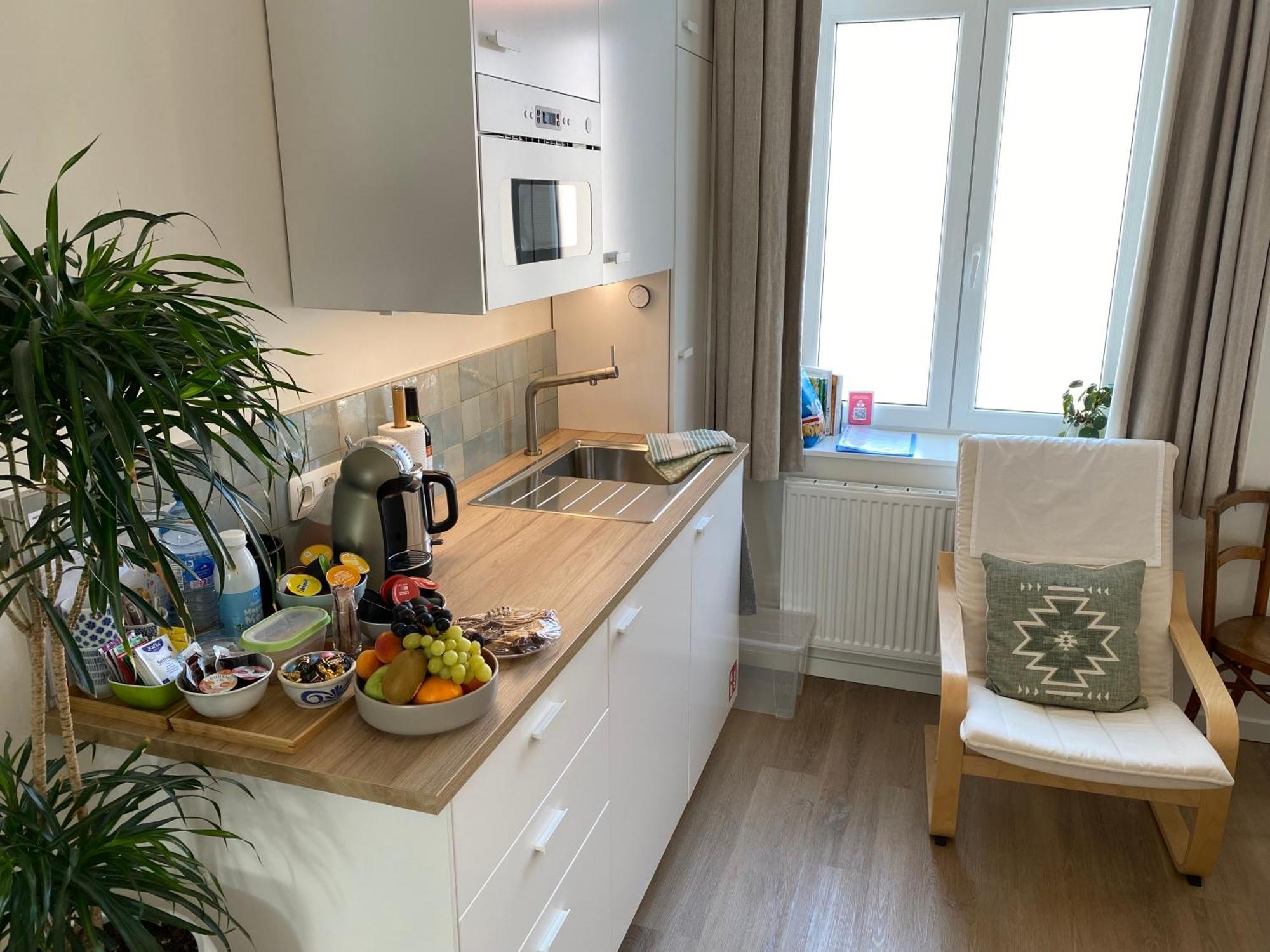 Logies-M Comfort Studios Inc Bikes B&B Oostende Bagian luar foto